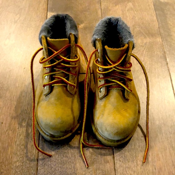 Timberland Toddler Boots - Size 6 - Picture 2 of 5